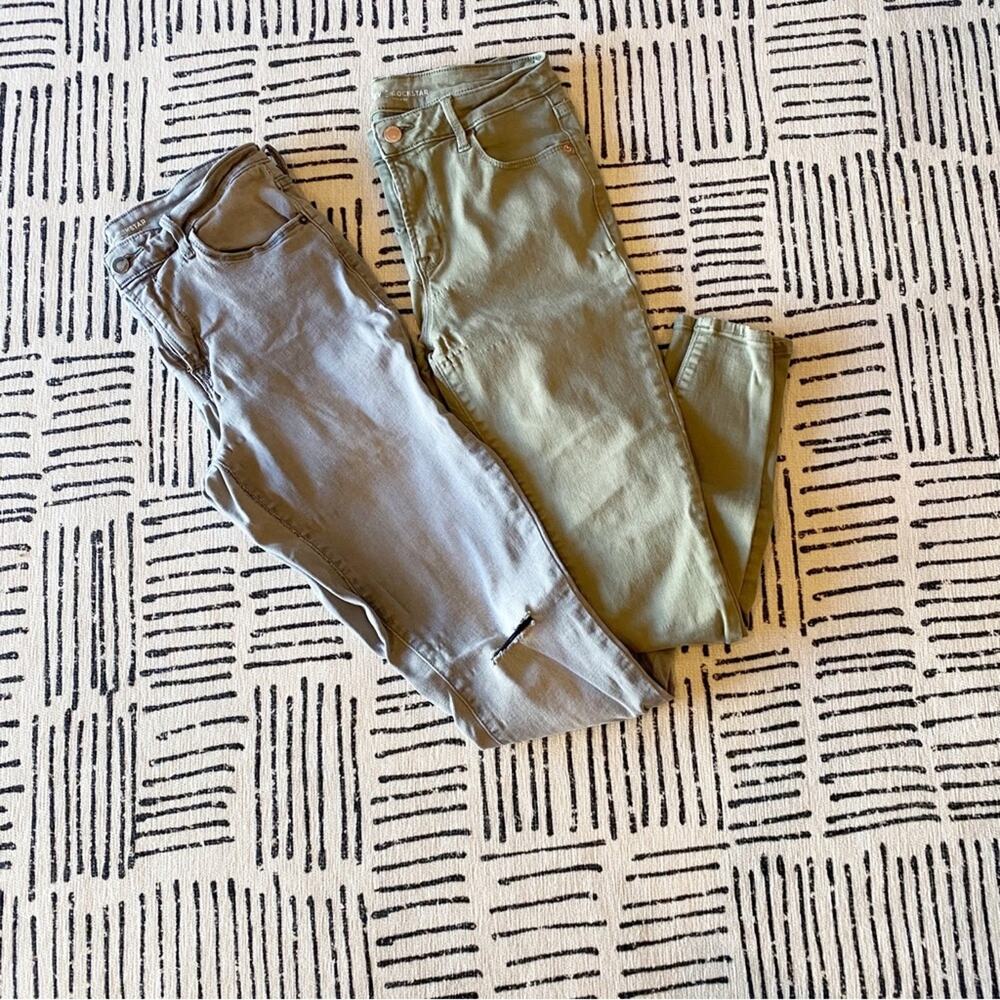 Old Navy Rockstar Mid-Rose Skinny Jean Bundle Grey and Olive Size 8